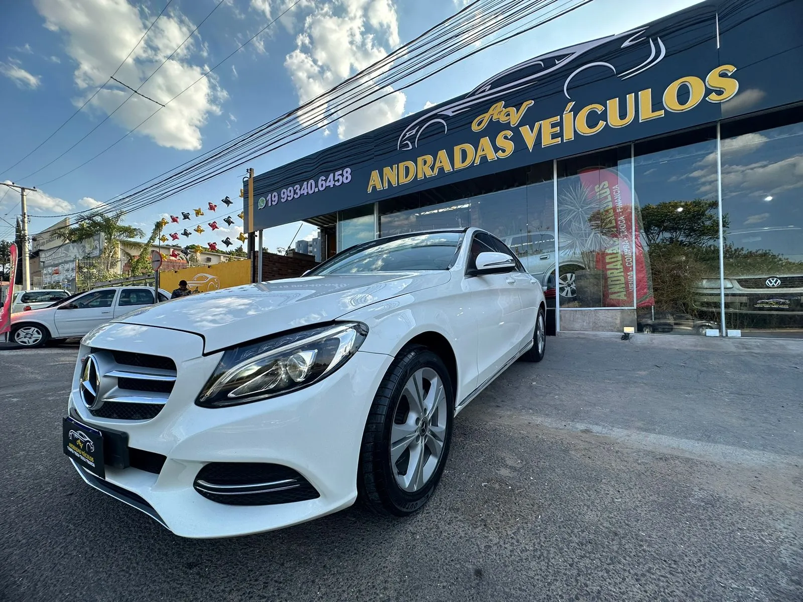 Fachada da loja ANDRADAS VEICULOS - Valinhos - SP