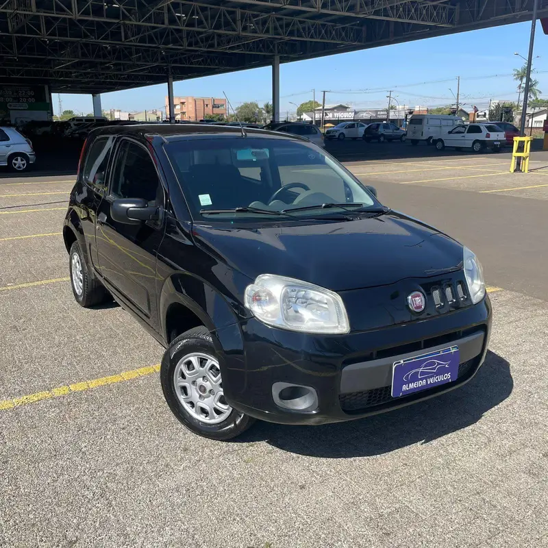 Fiat Uno Vivace 1.0 8V (Flex) 2p