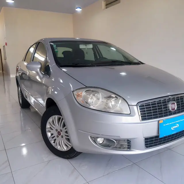 Carro Fiat Linea 2010 LX 1.9 16V (Flex)