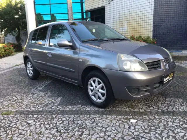Carro Renault Clio 2006 Hatch. Expression 1.0 16V (flex)
