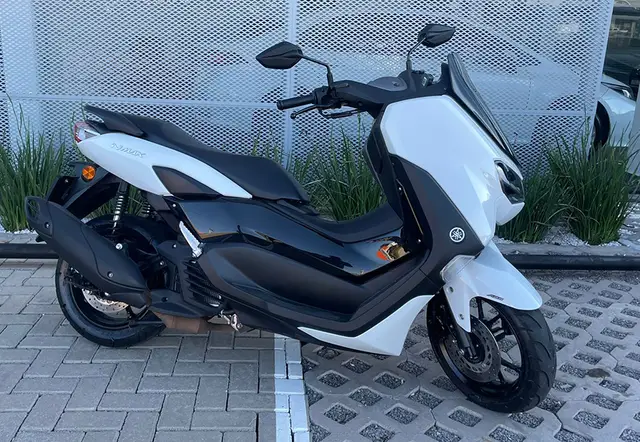 Carro Yamaha NMax 2022 160