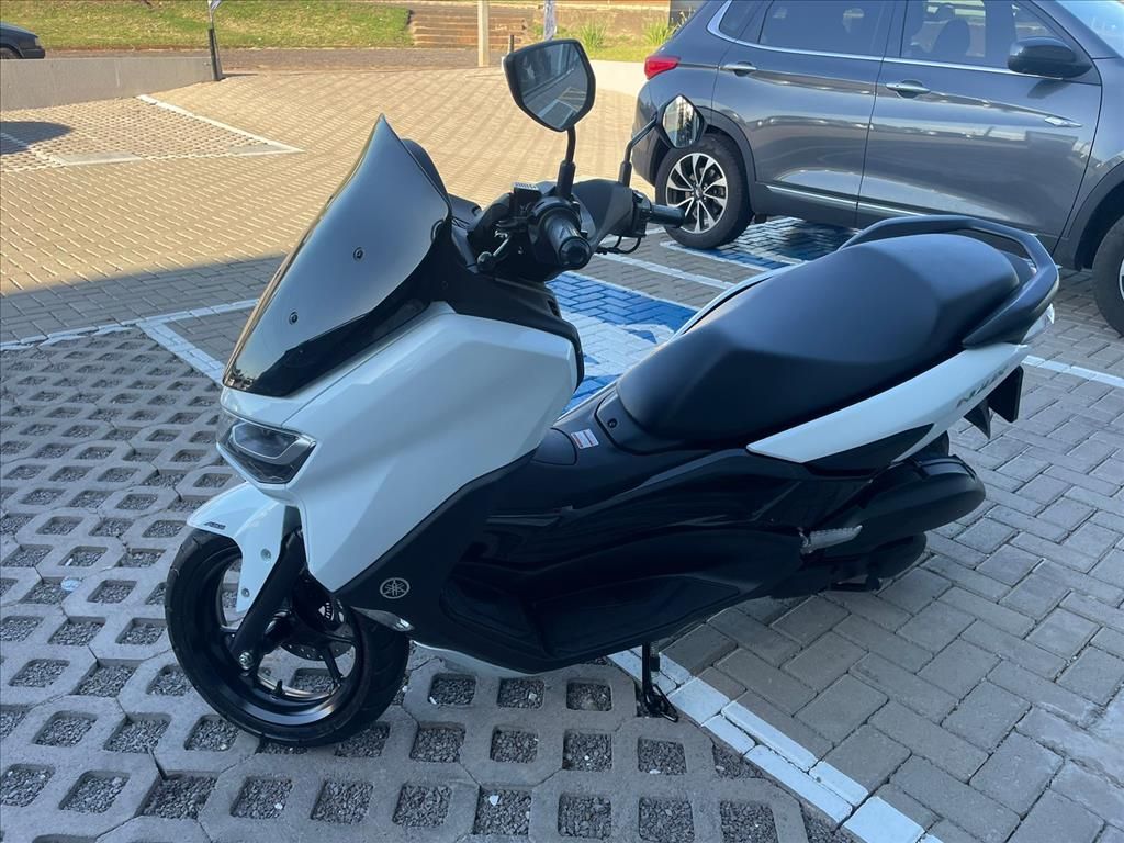 Yamaha NMax