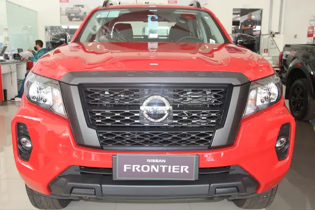 Carro Nissan Frontier 2025 Attack 2.3 Turbo 4x4