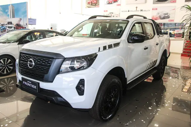 Carro Nissan Frontier 2024 Attack 2.3 Turbo 4x4