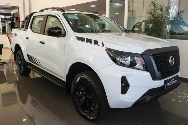 Carro Nissan Frontier 2024 Attack 2.3 Turbo 4x4