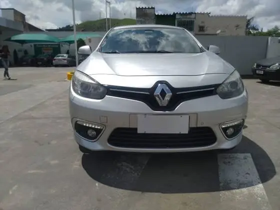 Carro Renault Fluence 2017 2.0 16V Privilege X-Tronic (Flex)