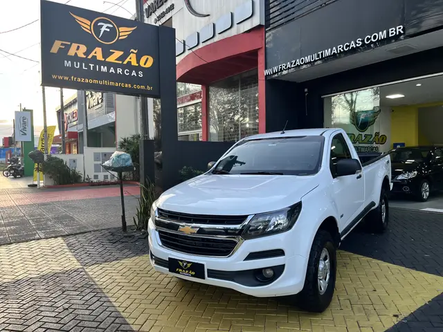 Carro Chevrolet S10 Cabine Simples 2018 S10 2.8 CTDi Chassi Cabine LS 4WD