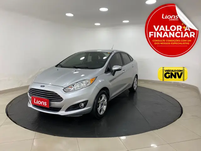 Carro Ford New Fiesta Sedan 2016 1.6 SE PowerShift (Flex)