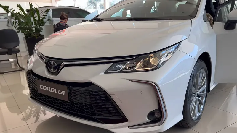 Exclusivo: Toyota Corolla 2024 terá nova versão flex e chega a R$ 200.000
