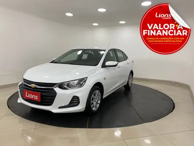 Carro Chevrolet Onix Plus 2020 1.0 LT (Flex)