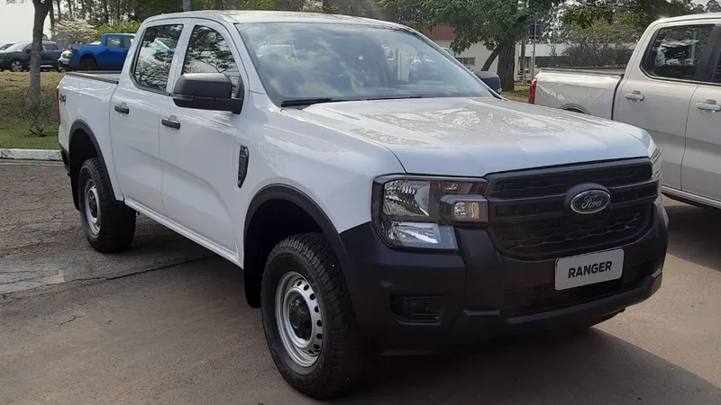 Ford Ranger XL 2024: 5 itens da picape de trabalho que nem Hilux SR tem