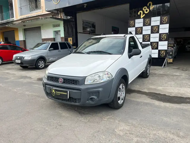 Carro Fiat Strada 2016 Working 1.4 (Flex)