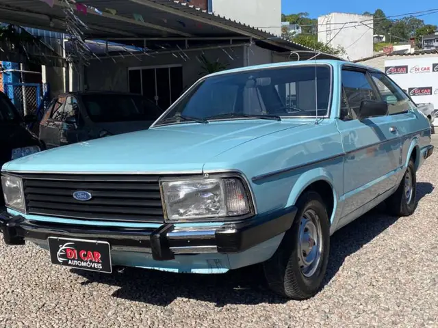 Carro Ford Corcel 1981 II Sedan  1.6