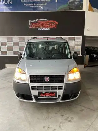 Carro Fiat Doblò 2021 Essence 1.8 16V (Flex)