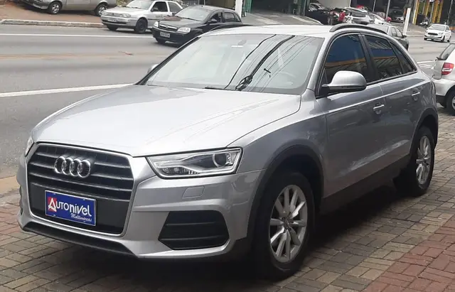 Carro Audi Q3 2017 1.4 TFSI Ambiente S Tronic (Flex)