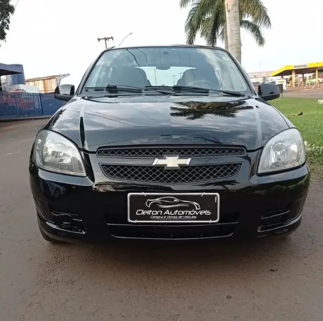 Carro Chevrolet Celta 2013 LS 1.0 (Flex) 4p