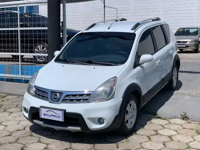 Nissan Livina X-Gear SL 1.8 16V (flex) (aut)