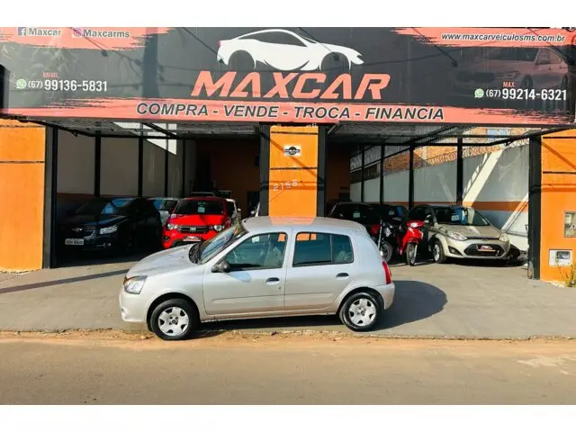 Carro Renault Clio 2014 Authentique 1.0 16V (Flex) 4p