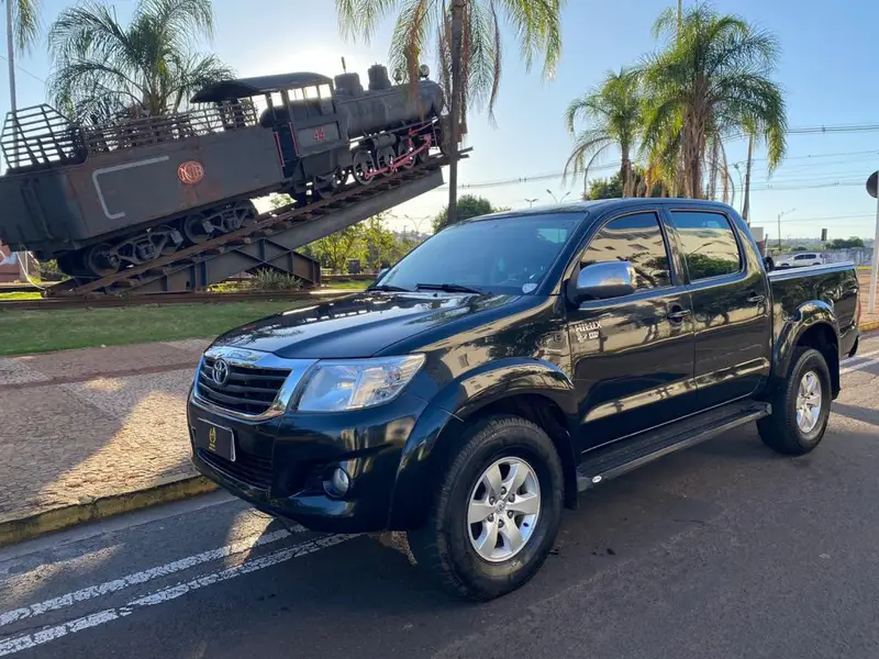 Toyota Hilux 2.7 SR CD 4x2 (Flex) (Aut)