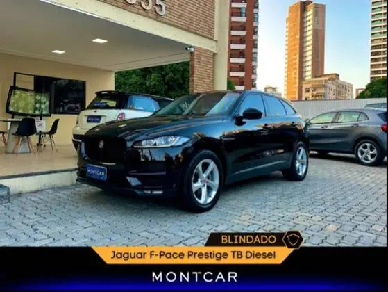 Carro Jaguar F-Pace 2017 2.0D Prestige 4WD