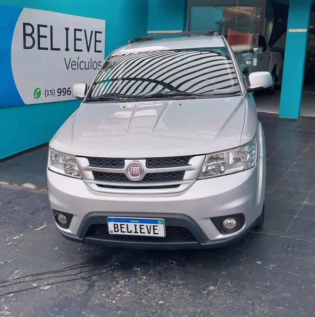 Carro Fiat Freemont 2012 2.4 16V Precision (Aut)