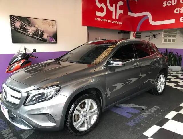 Carro Mercedes-Benz GLA 200 2017 GLA 200 1.6 Advance