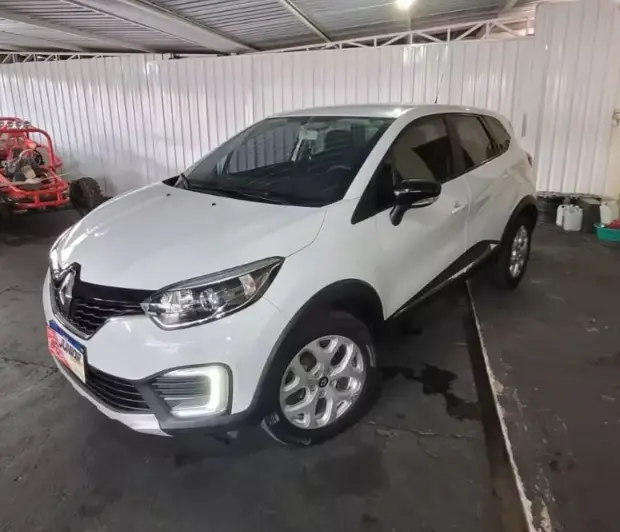 Carro Renault Captur 2018 Intense 2.0 16v (Aut) (Flex)