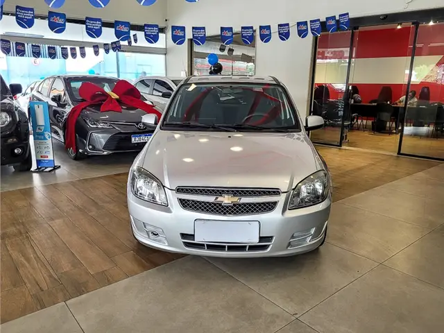 Carro Chevrolet Celta 2013 LT 1.0 (Flex)
