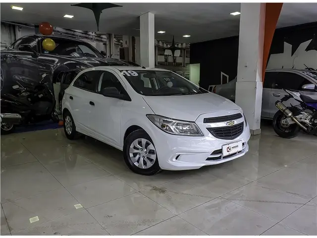 Carro Chevrolet Onix 2019 1.0 Joy SPE/4