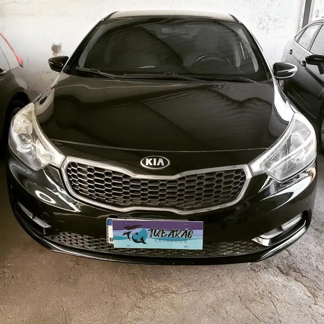 Carro Kia Cerato 2014 1.6 16V (Flex)