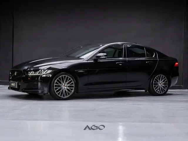 Carro Jaguar XE 2019 2.0 R-Sport 250