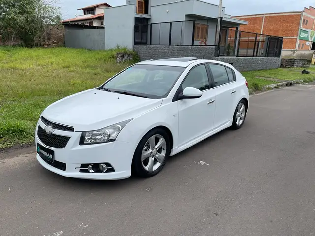 Carro Chevrolet Cruze Sport6 2014 LTZ 1.8 16V Ecotec (Mec) (Flex)