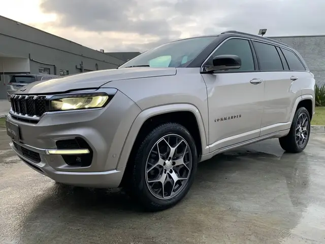 Carro Jeep Commander 2022 Overland TD380 Diesel 4x4 (Aut)
