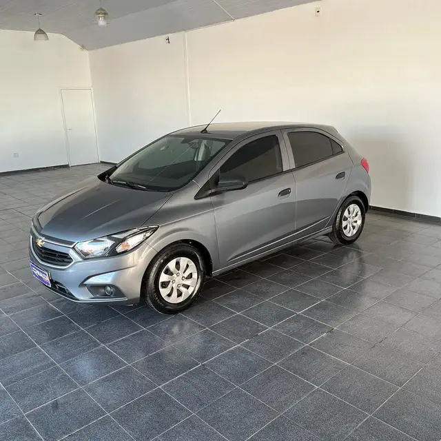 Carro Chevrolet Onix 2020 1.0 (Flex)