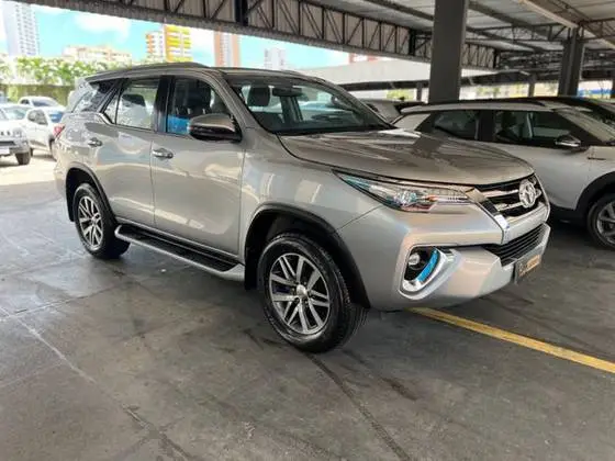 Toyota Hilux Cabine Dupla Hilux 2.8 TDI CD SRX 50th 4x4 (Aut)