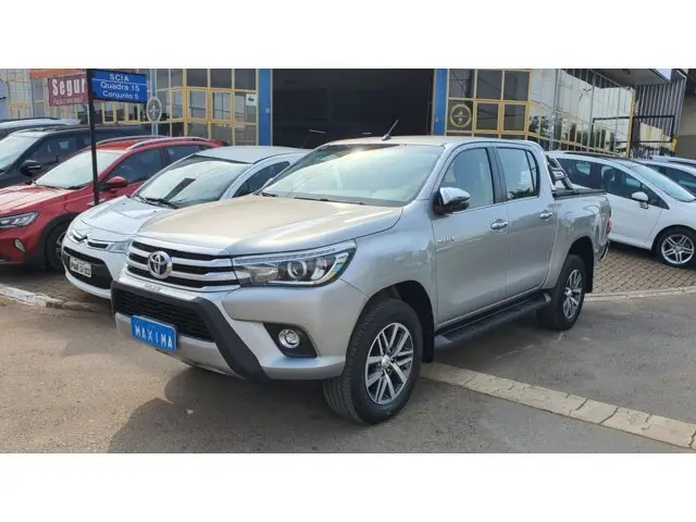Carro Toyota Hilux Cabine Dupla 2018 Hilux 2.8 TDI SRX CD 4x4 (Aut)
