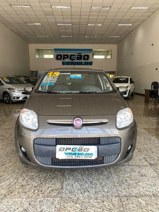 Carro Fiat Palio 2015 Attractive 1.4 Evo (Flex)