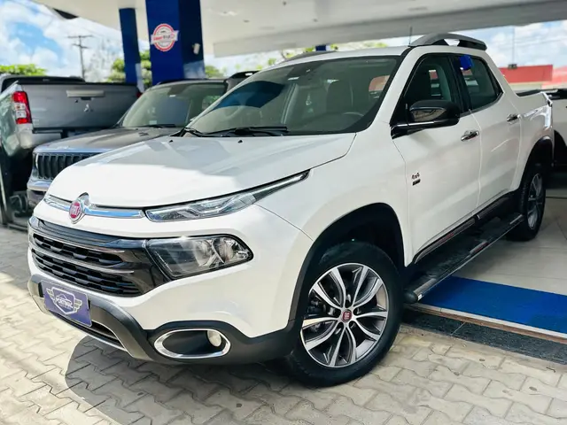 Carro Fiat Toro 2021 2.0 TDI Volcano Auto 4WD