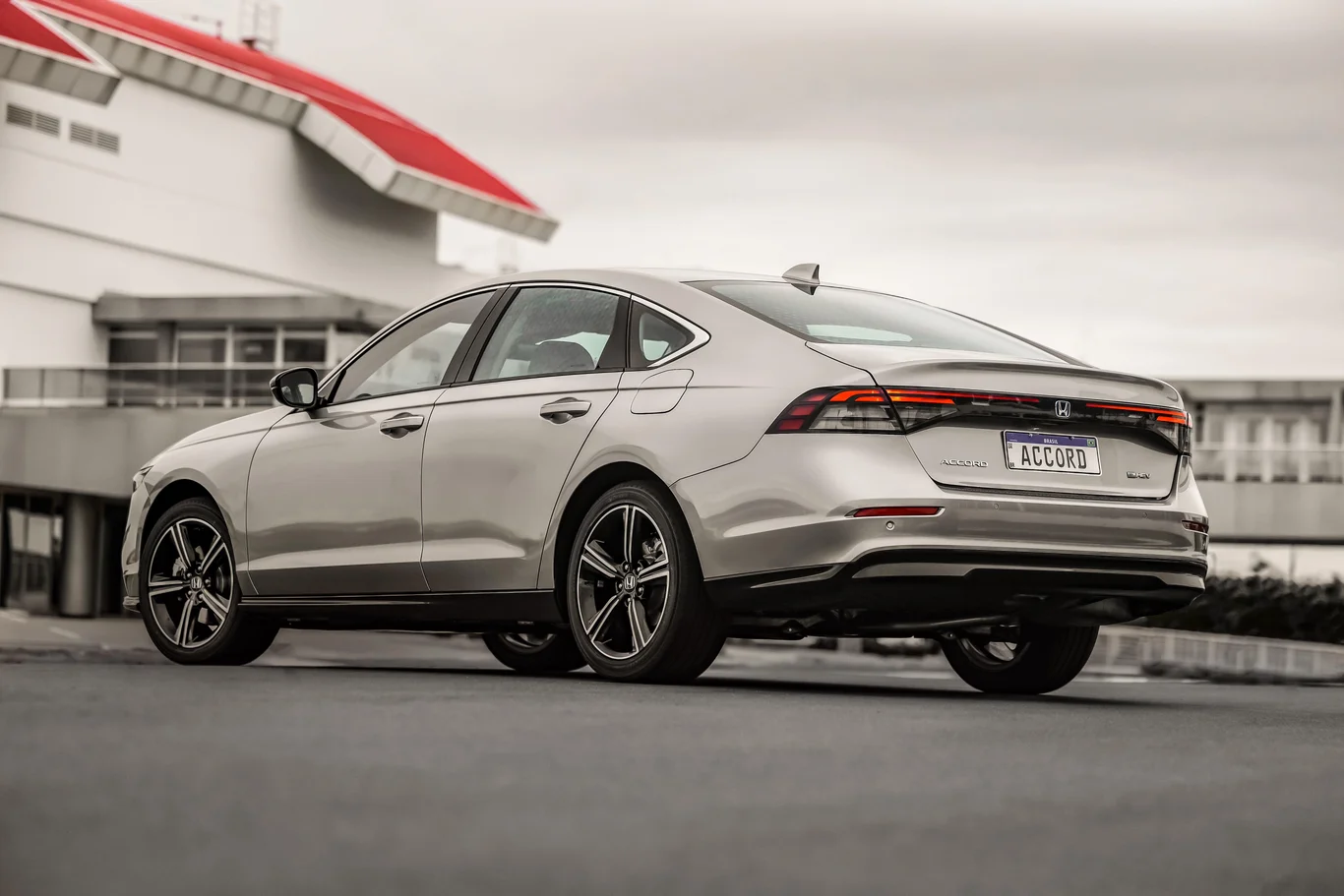 Honda Accord Hybrid 2.0