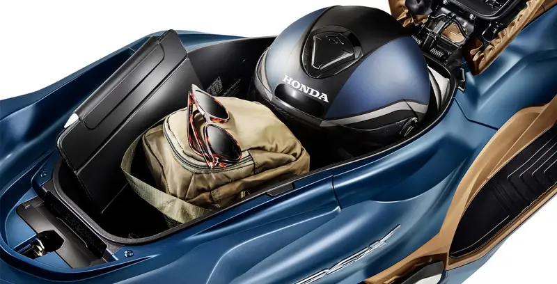 Honda PCX 160 DLX ABS