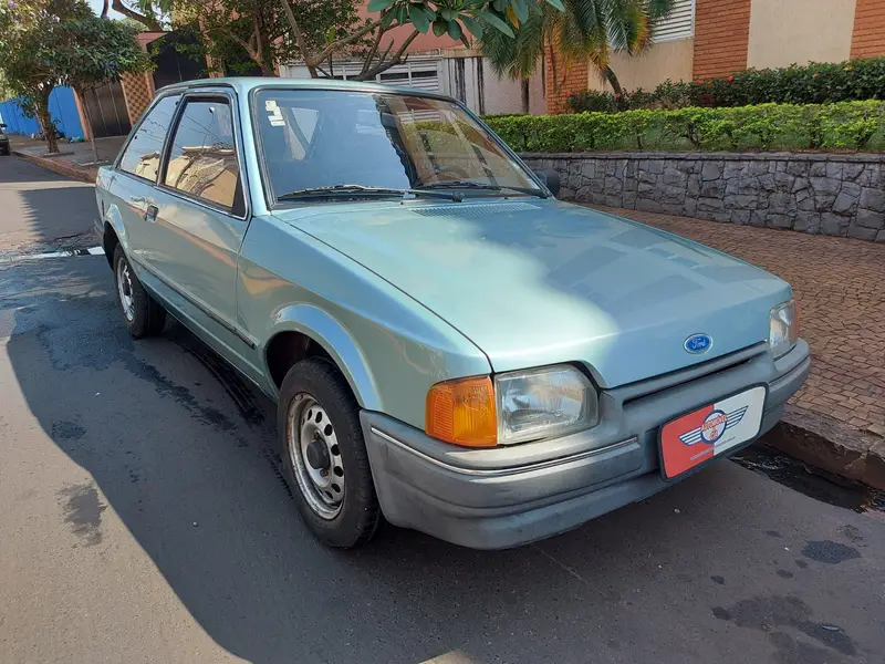 Ford Escort Hatch L 1.6