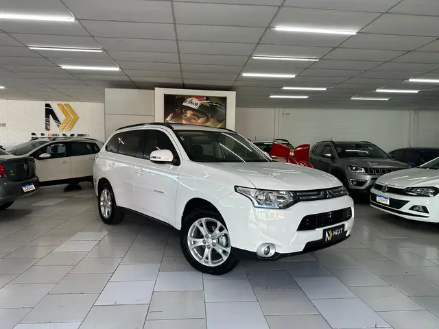 Carro Mitsubishi Outlander 2014 2.0 16V CVT