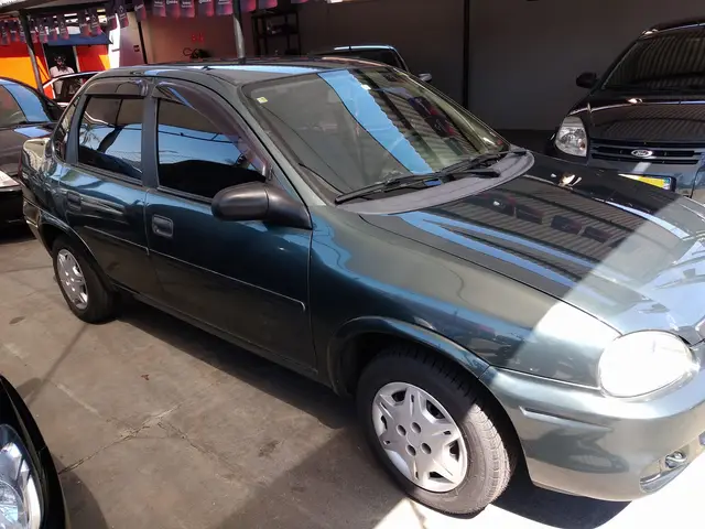 Carro Chevrolet Classic 2009 Life 1.0 (Flex)