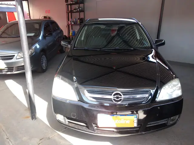 Carro Chevrolet Astra Sedan 2007 Advantage 2.0 (Flex)