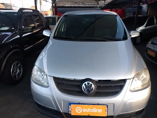 Carro Volkswagen Fox 2008 1.0 8V (Flex)
