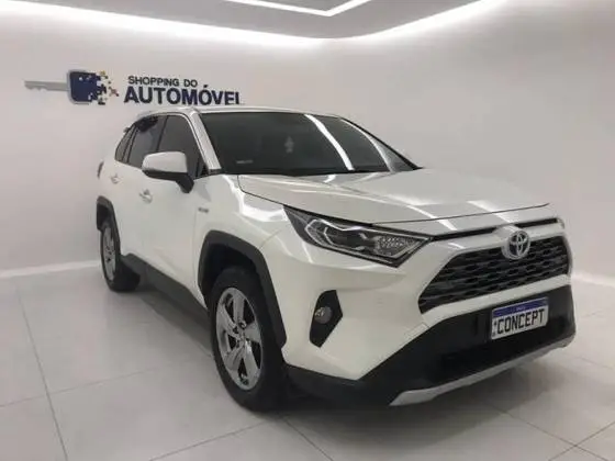 Toyota S 2.5 L AWD HYBRID