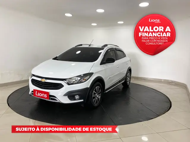 Carro Chevrolet Onix 2018 1.4 Activ SPE/4 (Aut)
