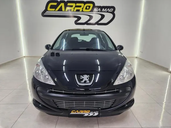 Peugeot 207 1.4 Sedan Xr Passion 8v 4p à venda em Curitiba - PR