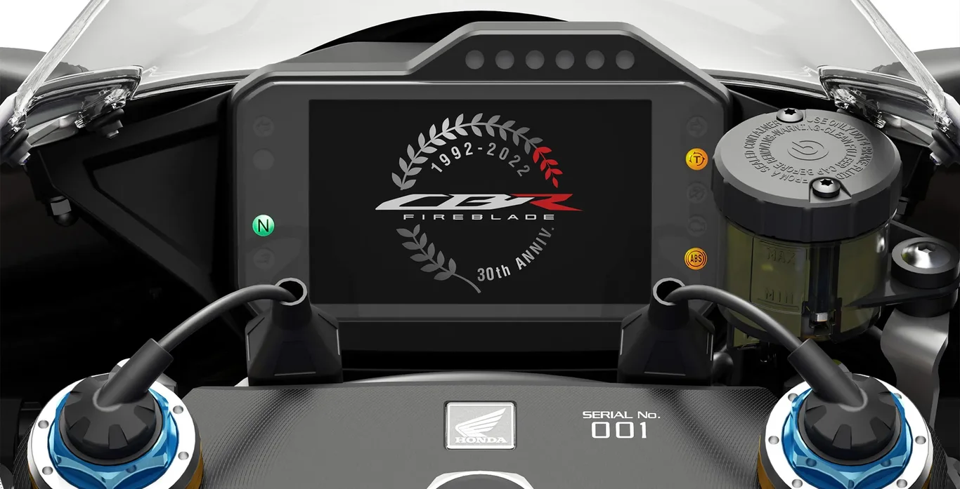 Honda CBR 1000RR-R Fireblade SP 30th Anniversary Edition