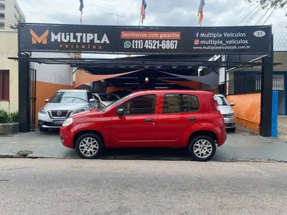 Carro Fiat Uno 2014 Vivace 1.0 8V (Flex) 4p